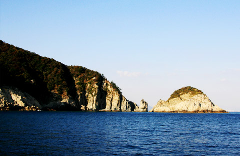 Dongbaekgunrak Ahdongdo island
